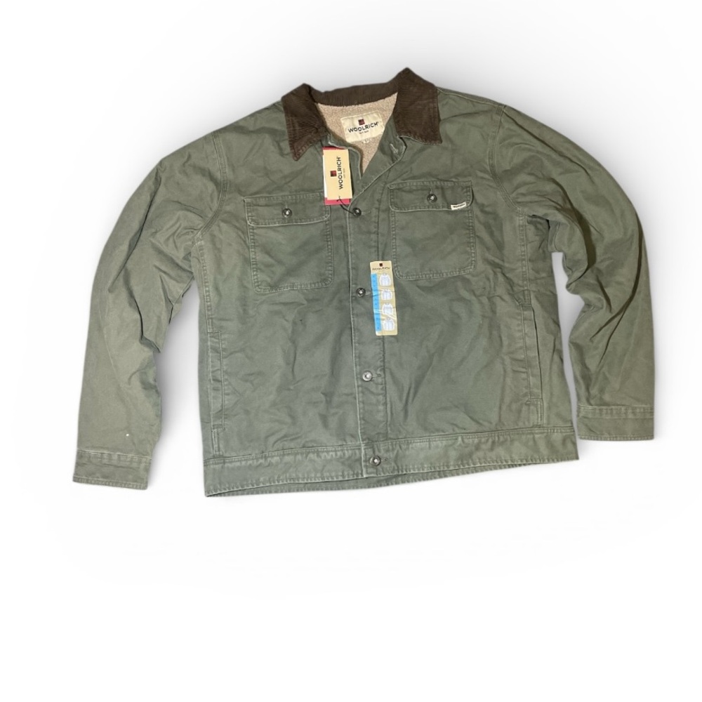 Woolrich Green Jacket with Brown Collar